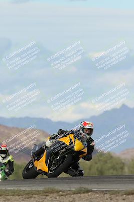 media/Nov-16-2025-Race Pace (Sun) [[8c5fa54630]]/Non Verified Riders (1st 20 Minutes)/7-Turn 9 Entry (210pm)/